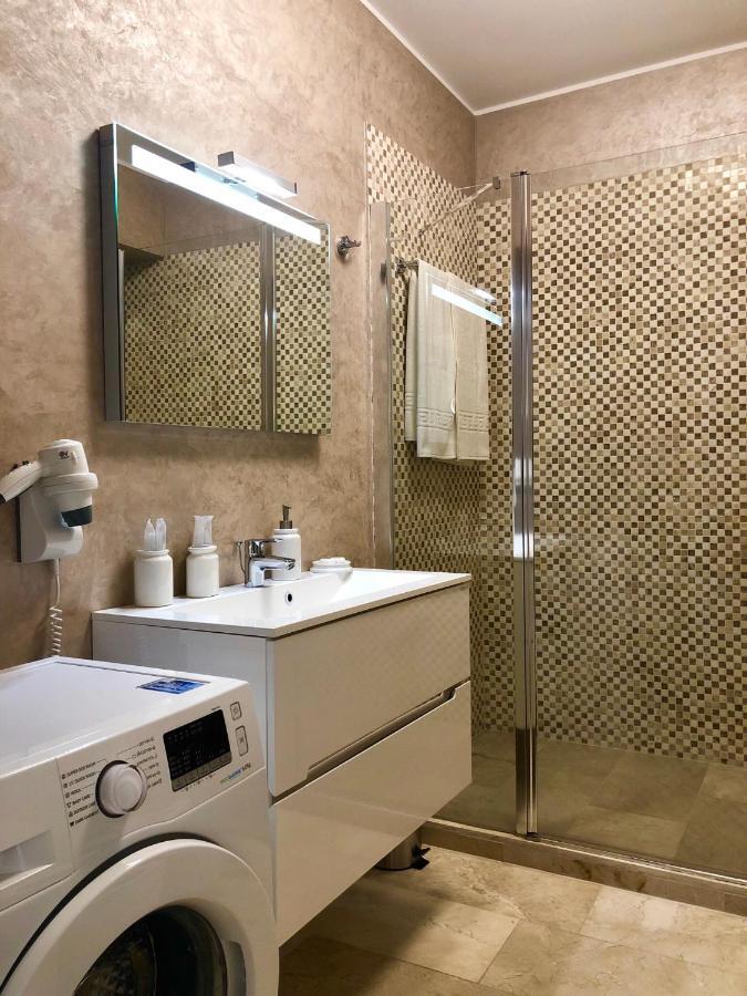 Sophia 3 Luxury Apartments Mamaia Eksteriør billede