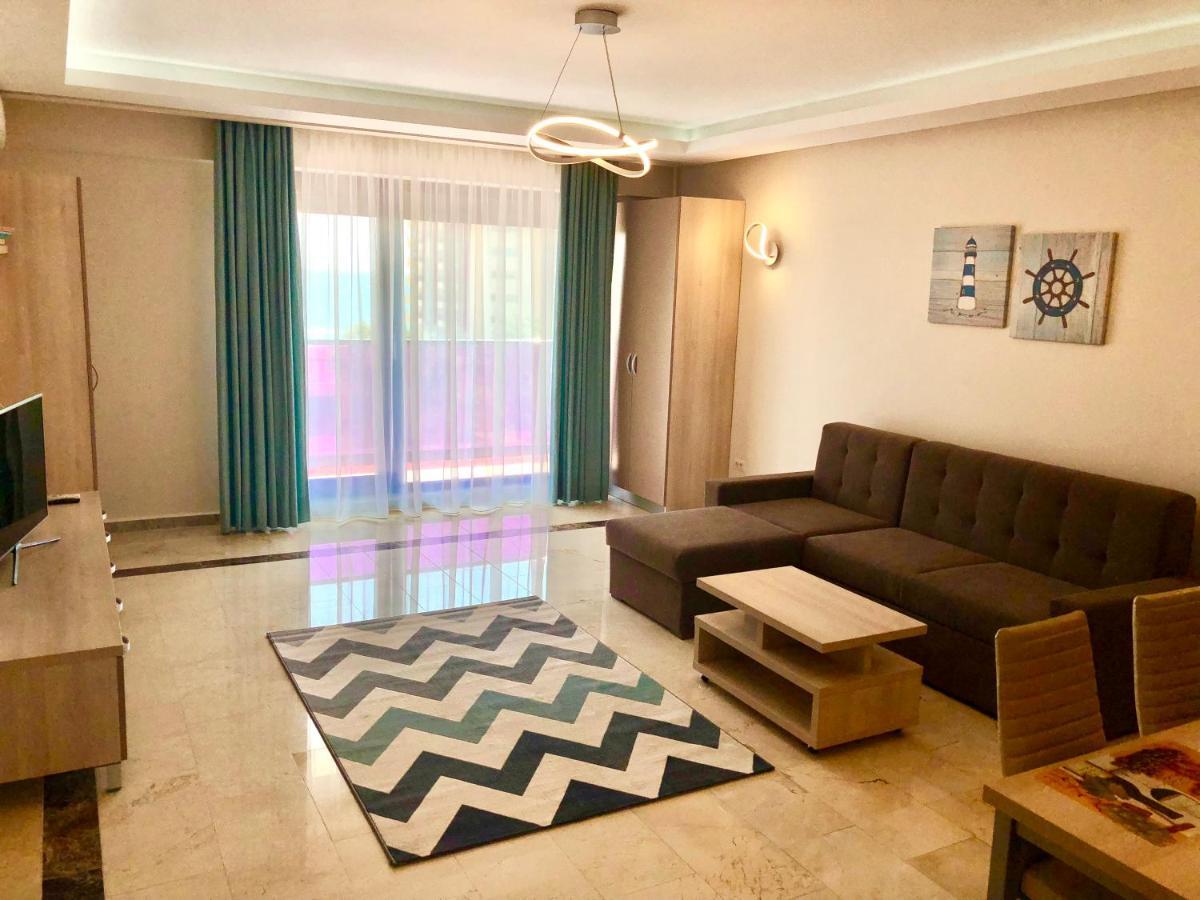 Sophia 3 Luxury Apartments Mamaia Eksteriør billede